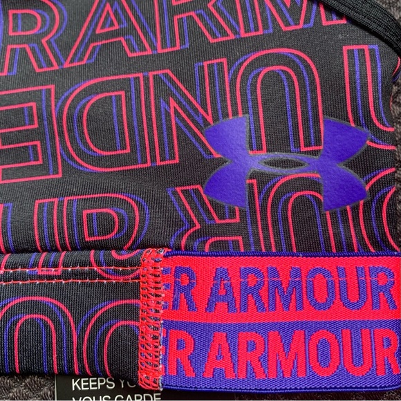 Under Armour Youth HeatGear Armour Printed Novelty Sports Bra, size Medium - Picture 4 of 8